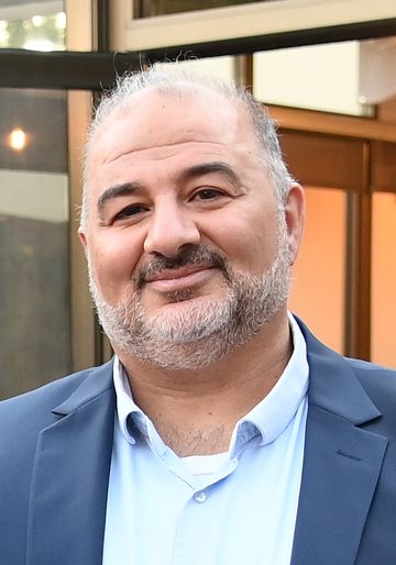 יו״ר: מנסור עבאס