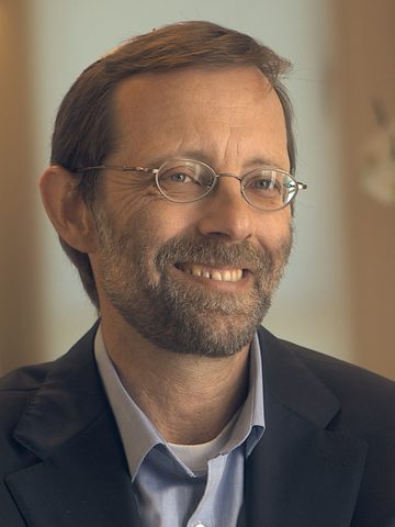 יו״ר: משה פייגלין